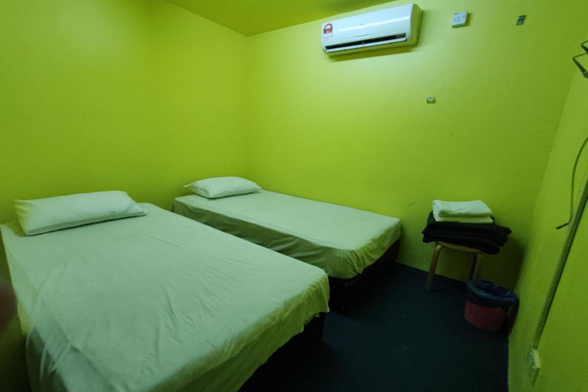 D'Bj Motel Bayan Lepas Exterior photo